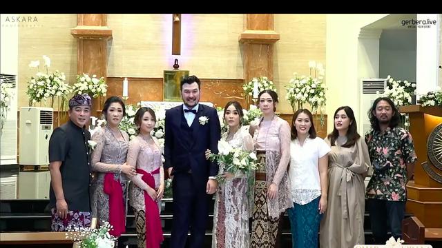 Potret Dita Karang Tampil Menawan Kenakan Kebaya. (Sumber: YouTube/Kirana Karang)