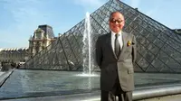I M Pei, arsitek di balik bangunan termasuk piramida kaca di luar Museum Louvre Paris. (AFP)
