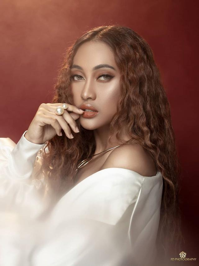 Disebut Beyonce dari Indonesia, Ini 7 Gaya Kece Novia Idol saat Pemotretan