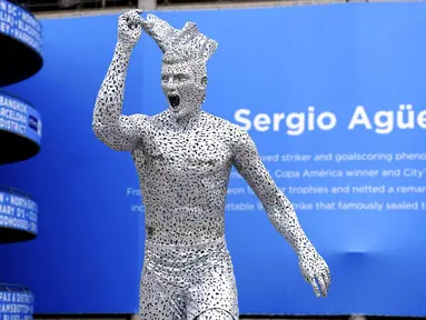 Manchester City telah meluncurkan patung Sergio Aguero untuk menandai peringatan 10 tahun kemenangan dramatis klub atas Queens Park Rangers (QPR). (Martin Rickett/PA via AP)