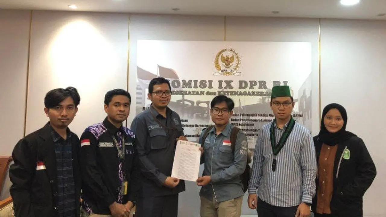 Koalisi Mahasiswa Kesehatan.