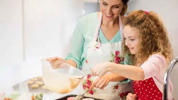 Parenting/ Copyright : freepik.com/ peoplecreations