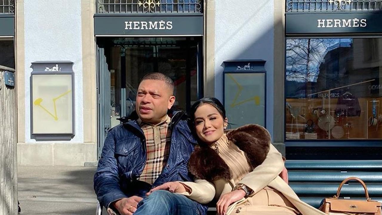 6 Potret Krisdayanti dan Keluarga Berlibur ke Swiss, Ditengah Ramai Kasus Virus Corona