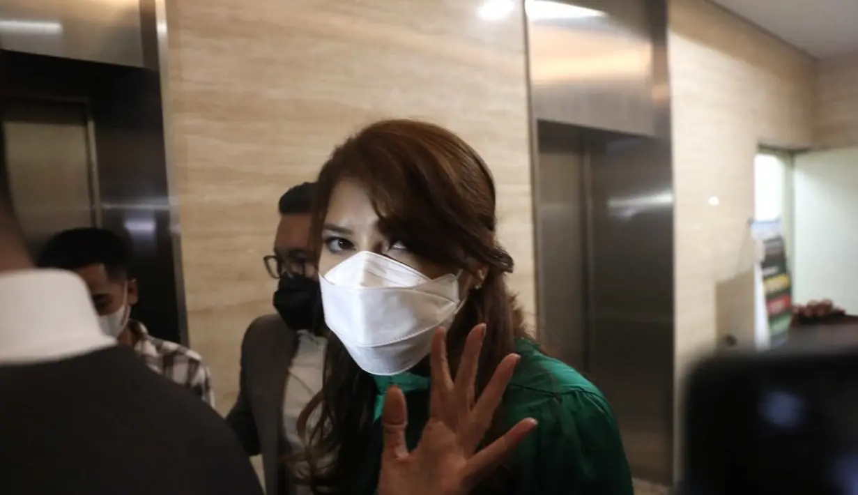 Tamara Bleszynski di Mabes Polri (Bayu Herdianto/KapanLagi.com)