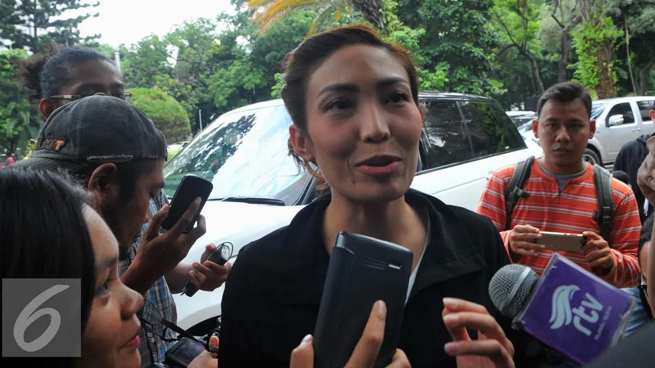 Zaskia Gotik