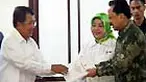 Tim investigasi PMI untuk kerusuhan Priok menyerahkan hasil investigasinya kepada Gubernur DKI Jakarta Fauzi Bowo. PMI enggan menyebut pihak yang bertanggungjawab dalam kerusuhan itu.