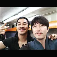Joe Taslim tampil totalistas saat syuting film Korea. (Sumber: Instagram/@joe_taslim)