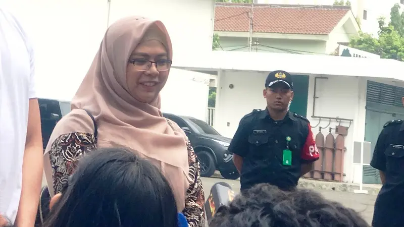 Putri bakal cawapres Ma'ruf Amin, Haniatunnisa di RSPAD Gatot Soebroto, Jakarta (Liputan6.com/ Yunizafira Putri)