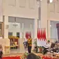 Presiden Jokowi saat memimpin sidang kabinet paripurna di Istana Negara Jakarta, Senin (24/6/2024). (Liputan6.com/Lizsa Egeham)