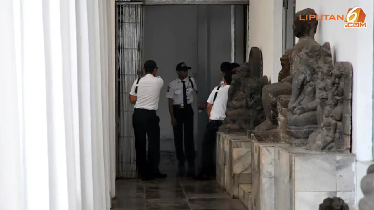 curi-artefak-130920b.jpg