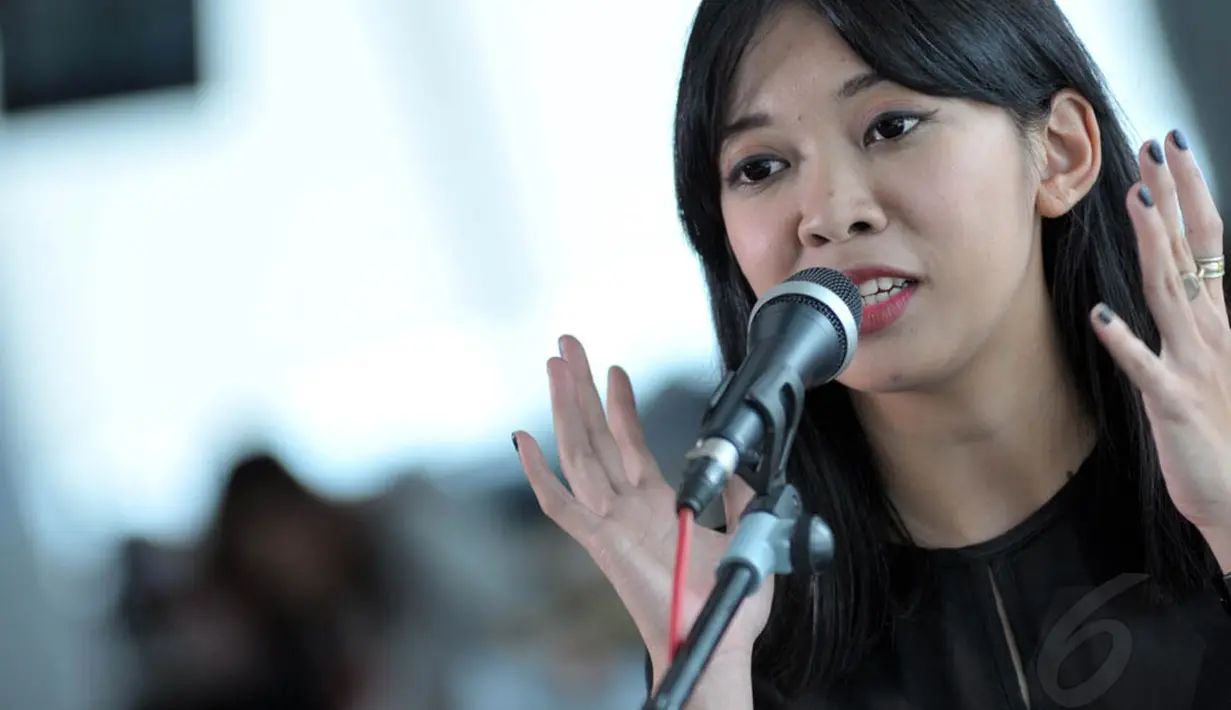 Debut album Puti Chitara berjudul Sarsaparilla Dream, dirilis pada 20 Maret 2014 dengan jumlah 10 buah lagu. (Liputan6.com/Panji Diksana)