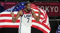 Kevin Durant tampil paling menonjol di tim AS dengan raihan 29 poin dan 6 rebound. Dengan kemenangan atas Prancis di final kali ini, tim basket putra Amerika Serikat juga sudah meraih medali emas selama empat edisi terakhir Olimpiade secara berturut-turut. (Foto: AP/Luca Bruno)