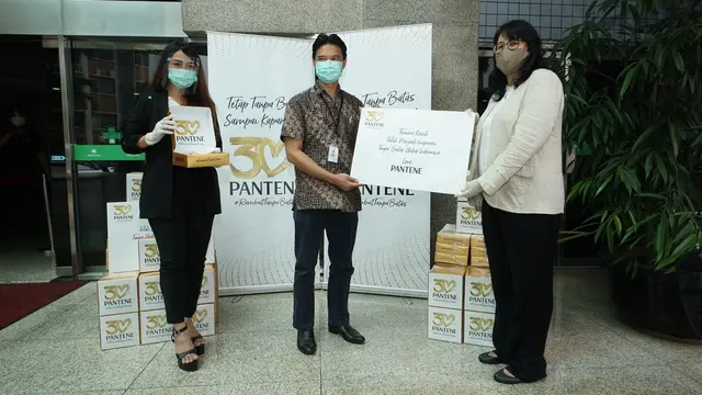 Pakai APD Seharian, Begini Cara Tenaga Medis Atasi Rambut Lepek