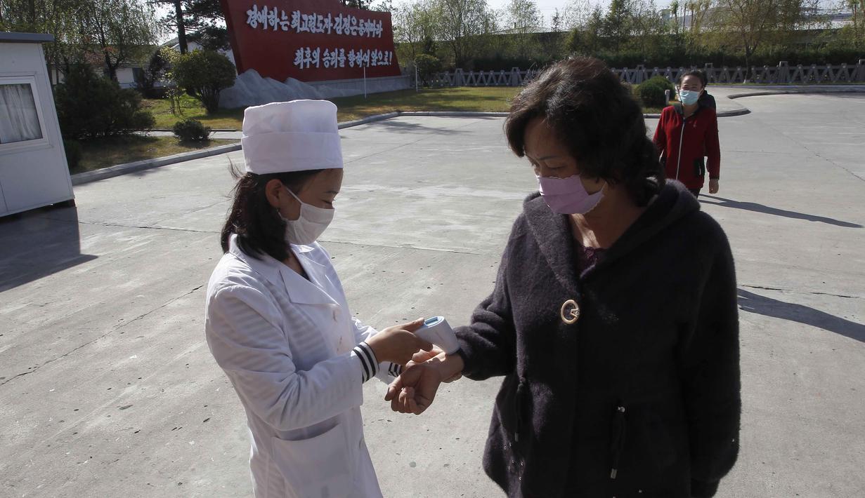 FOTO Mengintip Produksi Sepatu  Kulit  di Wonsan Global 