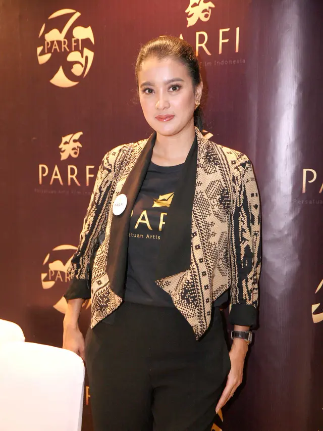 [Bintang] Marcella Zalianty