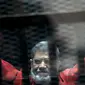 Mohammed Morsi yang meninggal di ruang sidang. (AP)