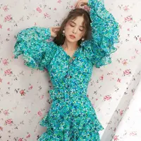 Min Hyo Rin pun tetap terlihat cantik walaupun dirinya tak mengenakan makeup. (Foto: instagram.com/hyorin_min)