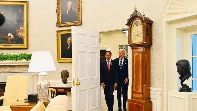 Presiden RI Joko Widodo (Jokowi) melakukan pertemuan dengan Presiden Amerika Serikat Joe Biden pada Senin (13/11) waktu setempat. Salah satu yang dibahas mengenai gencatan senjata Israel di jalur Gaza Palestina