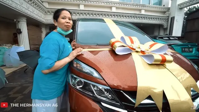 7 Momen Ashanty Hadiahi Mobil Mewah Asisten, Enggak Boleh Dijual