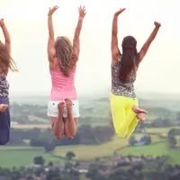 Kamu bingung mau melakukan apa di libur panjang ini? Jangan susah-susah, para netizen mengutarakan kegiatan mereka. 