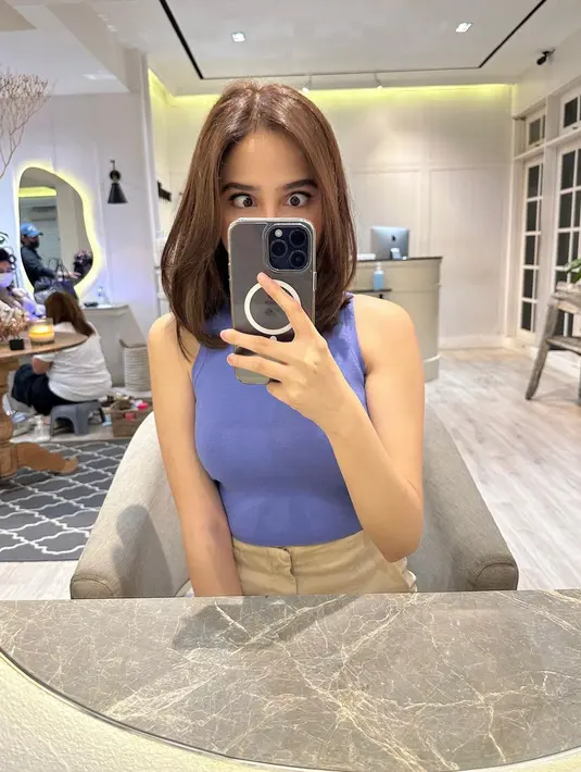 [Instagram/syifahadjureal]