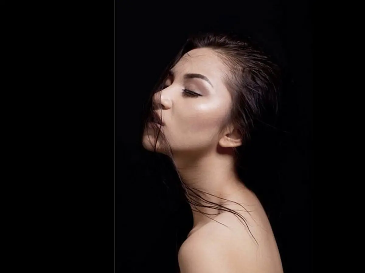 Seksinya Foto Topless Ariel Tatum - Page 2 - ShowBiz Liputan6.com