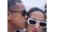 Nia Ramadhani dan Ardi Bakrie (Sumber: Instagram/ramadhaniabakrie)