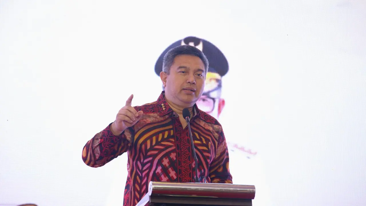 Plt. Sekjen Kemendagri Tekankan Perbaikan Sistem Perizinan Jadi Kunci Pertumbuhan Ekonomi