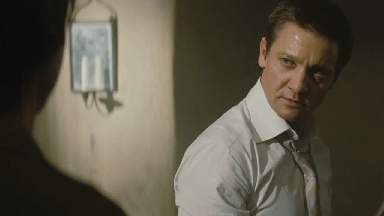 Jeremy Renner Diminta Pakai Celana untuk Mission: Impossible 6