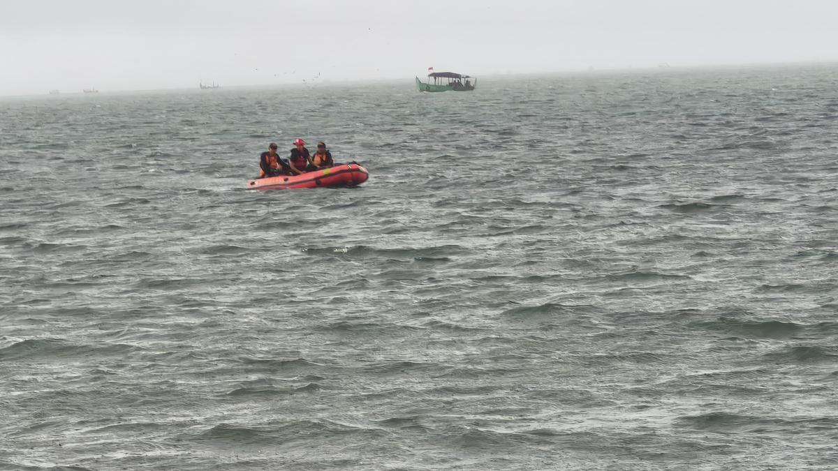 Di Tengah Lautan, Basarnas Tak Hanya Cari Orang Hilang Tapi Bawa Harapan Besar