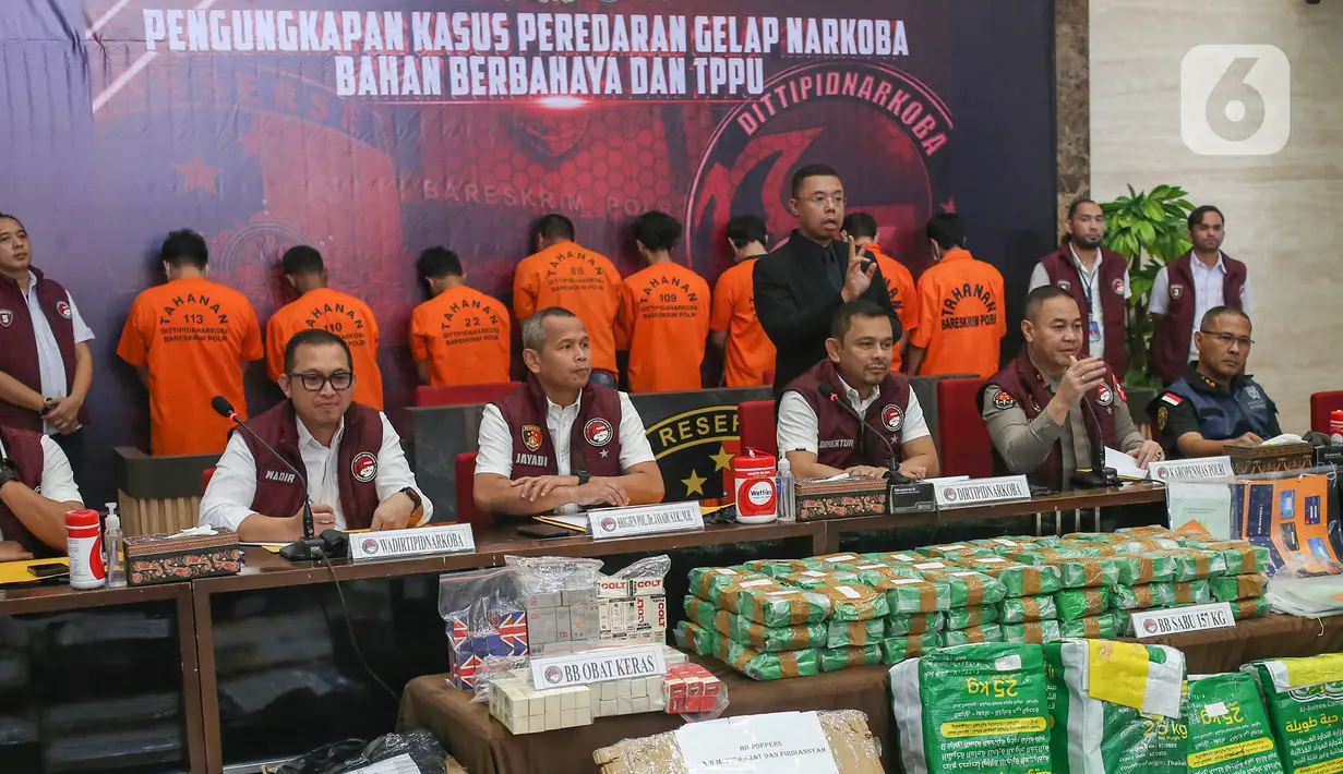 Mereka akan dikenai Undang-Undang Nomor 35 tentang Narkotika dengan ancaman hukuman mati. (merdeka.com/Arie Basuki)