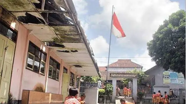 Prabowo Bakal Perbaiki 22.000 Sekolah di 2025, Segini Anggarannya