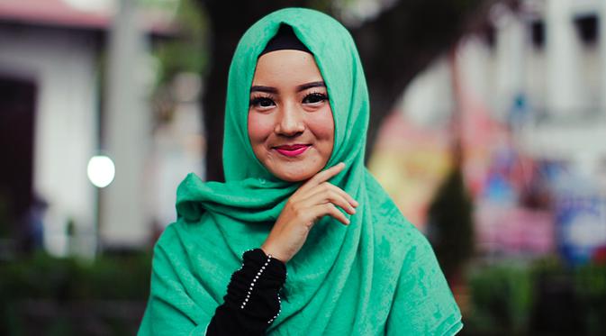 35 Kata Kata Bijak Tentang Kecantikan Bukan Sekadar Keindahan Fisik Ragam Bola Com