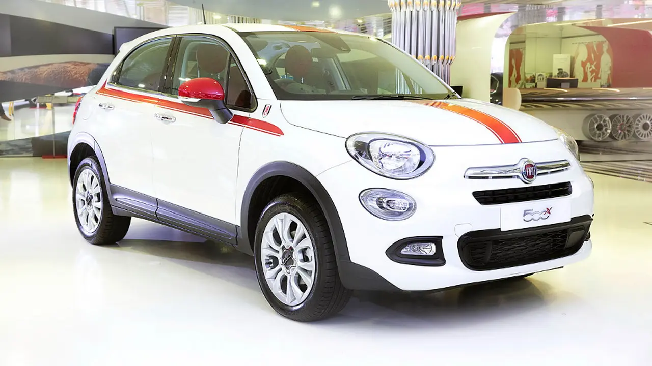 Mobil Fiat Rasa Fulham