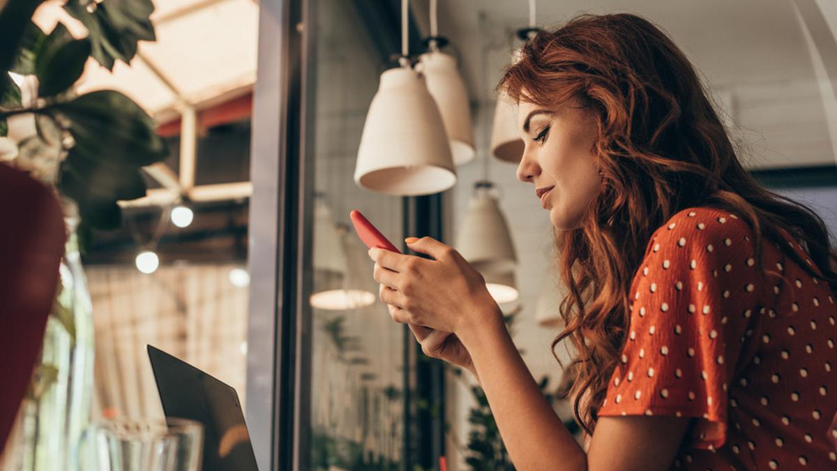 80 Ide Nama Kontak Untuk Pacar Aesthetic dan Gak Alay Relationship