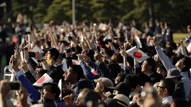 Ribuan Warga Tokyo Saksikan Parade Kaisar Naruhito dan Permaisuri Masako