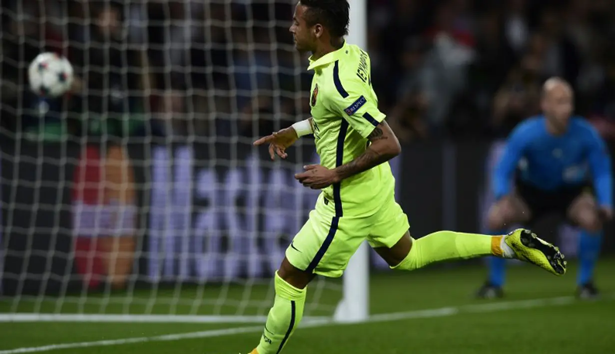 Gole Pembuka Barcelona oleh Neymar. AFP PHOTO / FRANCK FIFE 
