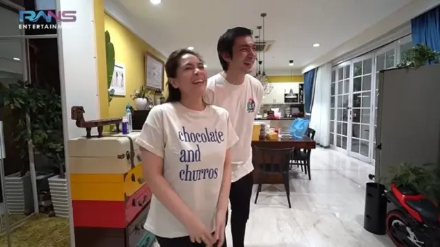 Raffi Ahmad - Nagita Slavina (Foto: YouTube)