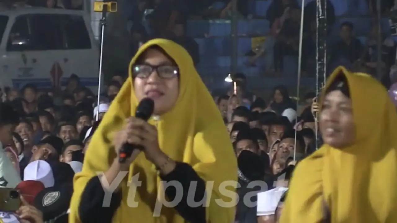 Ibu ini menginginkan Mas Danu penderek Gus Iqdam jadi menantunya (SS: YT YT Pusat)