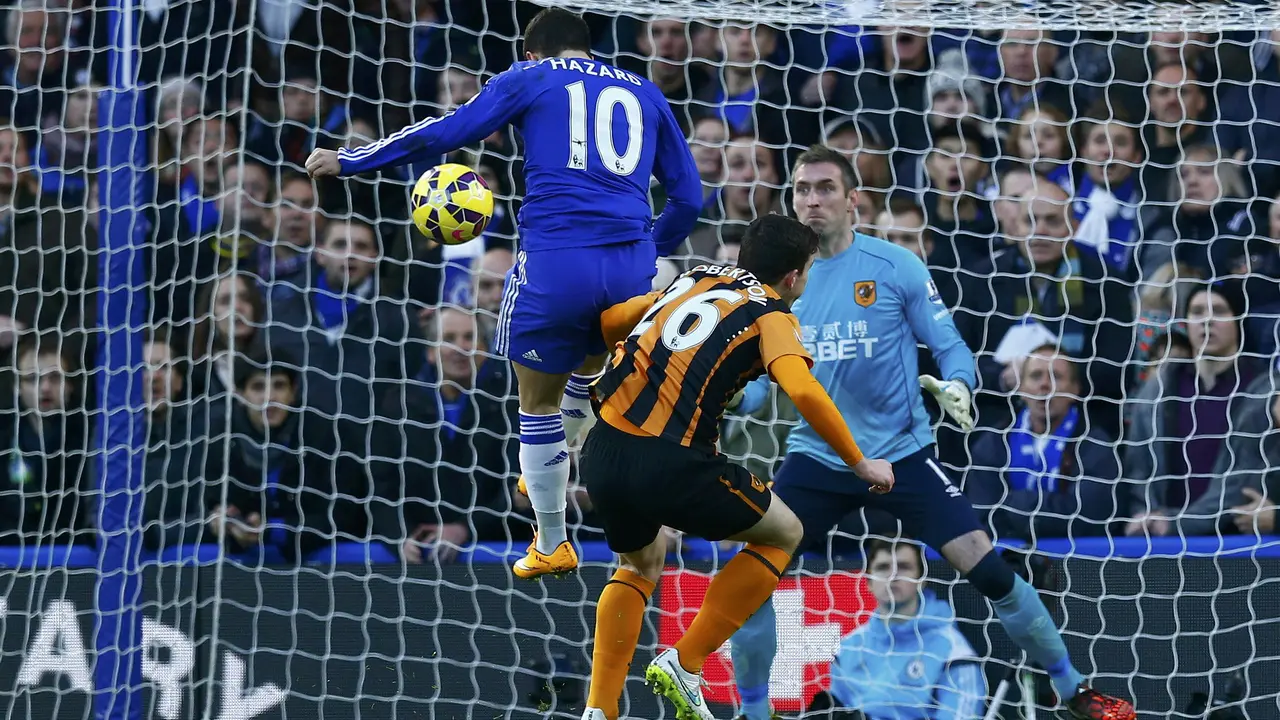 Eden Hazard cetak gol melawan Hull City