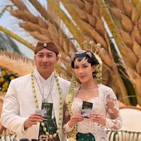 Potret Pernikahan Darma Mangkuluhur (Foto: IG/ keziatoemion)