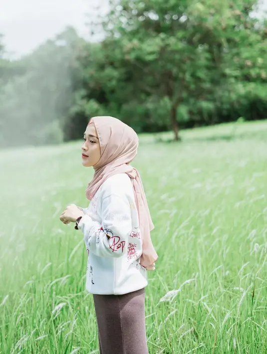 Ririe Fairus berbagi cerita setelah resmi cerai dari Ayus Sabyan. (Foto: Instagram @ririe_fairus)