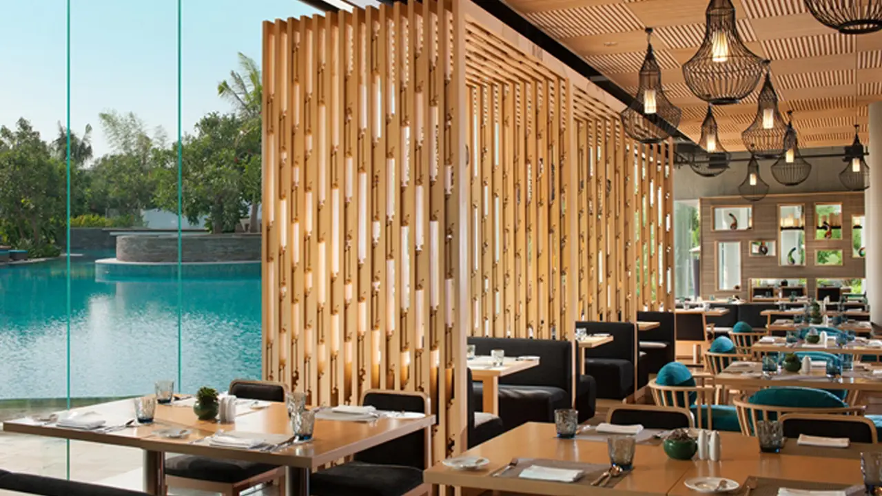 OPEN} Doubletree hotel 4
