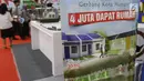 Iklan penawaran rumah dalam Indonesia Property Expo (IPEX) 2019 di Jakarta Convention Centre, Sabtu (2/2).  Ada 167 pengembang terlibat dalam IPEX ini yang terdiri dari 116 pengembang KPR non subsidi dan 51 pengembang subsidi. (Liputan6.com/Angga Yuniar)