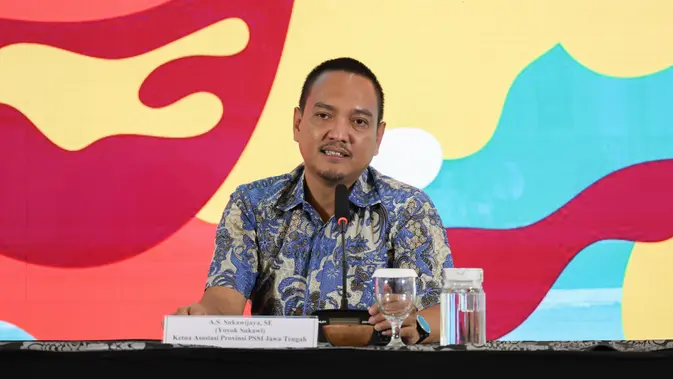    Drama Degradasi PSIS: Yoyok Sukawi Siapkan 'Jurus Pamungkas' di FIFA!   Degradasi Kontroversial PSIS: Yoyok Sukawi 'Geruduk' FIFA, Janji Kejutan Promosi!   FIFA Jadi Medan Perang Baru PSIS: Yoyok Sukawi Optimis 'Comeback' Lebih Cepat!   Skandal Degradasi PS