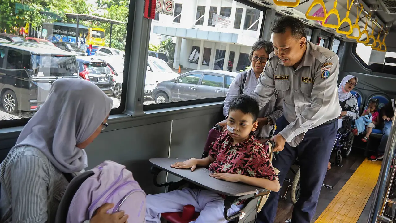 Bus Sekolah Khusus Penyandang Disabilitas
