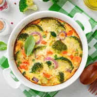 ilustrasi telur kukus brokoli/nelea33/Shutterstock