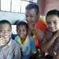 Sejumlah anak SD di Batam usai mengikuti imunisasi MR (Foto: Batamnews/Yogi)
