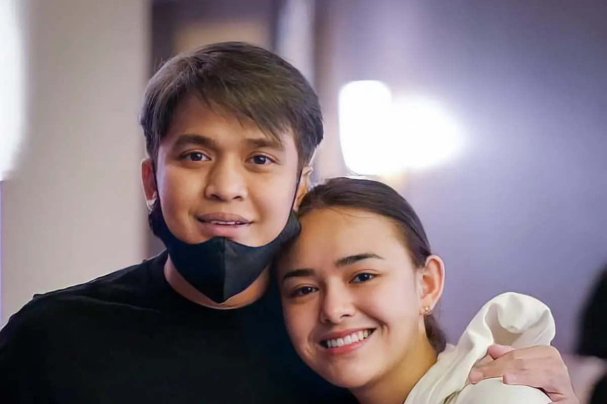 Dikabarkan Putus, Ini 7 Potret Mesra Amanda Manopo dan Billy Syahputra
