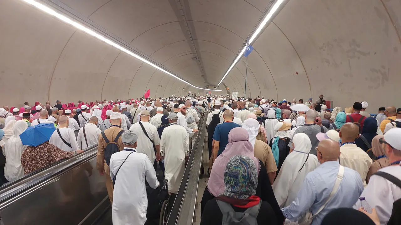 8 Kloter Terakhir Gelombang I Diberangkatkan dari Madinah ke Makkah, Jemaah Haji Sakit Bakal Diangkut Ambulans